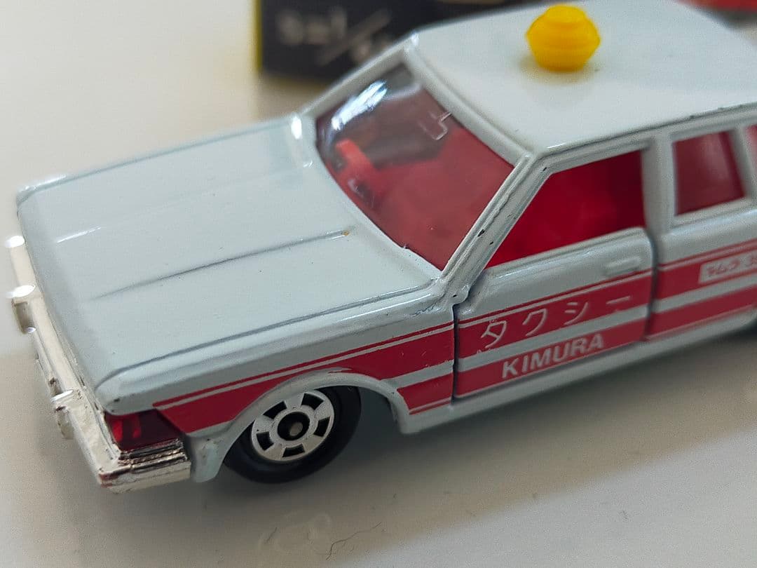 KIMURA 赤 タンポ セドリック タクシー 黒箱 トミカ 日本製 黄色 提灯