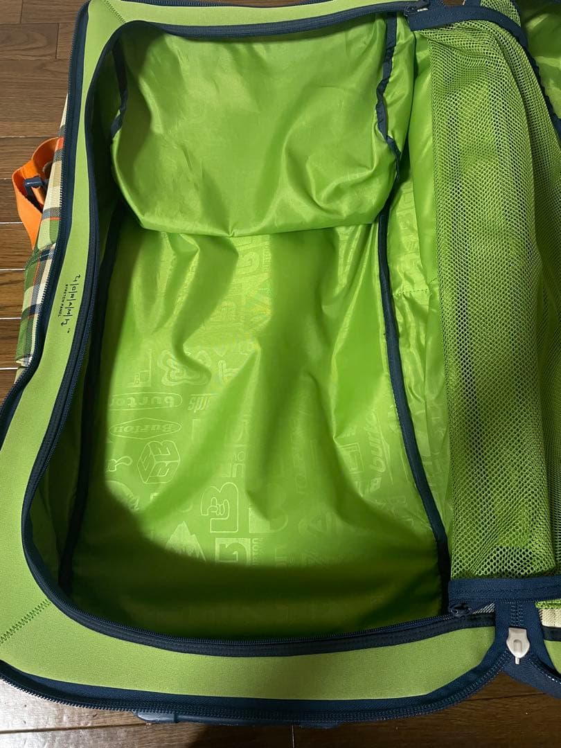 BURTOバートン　大型　キャリーバッグ　キャリーケース　ソフトケース　大容量