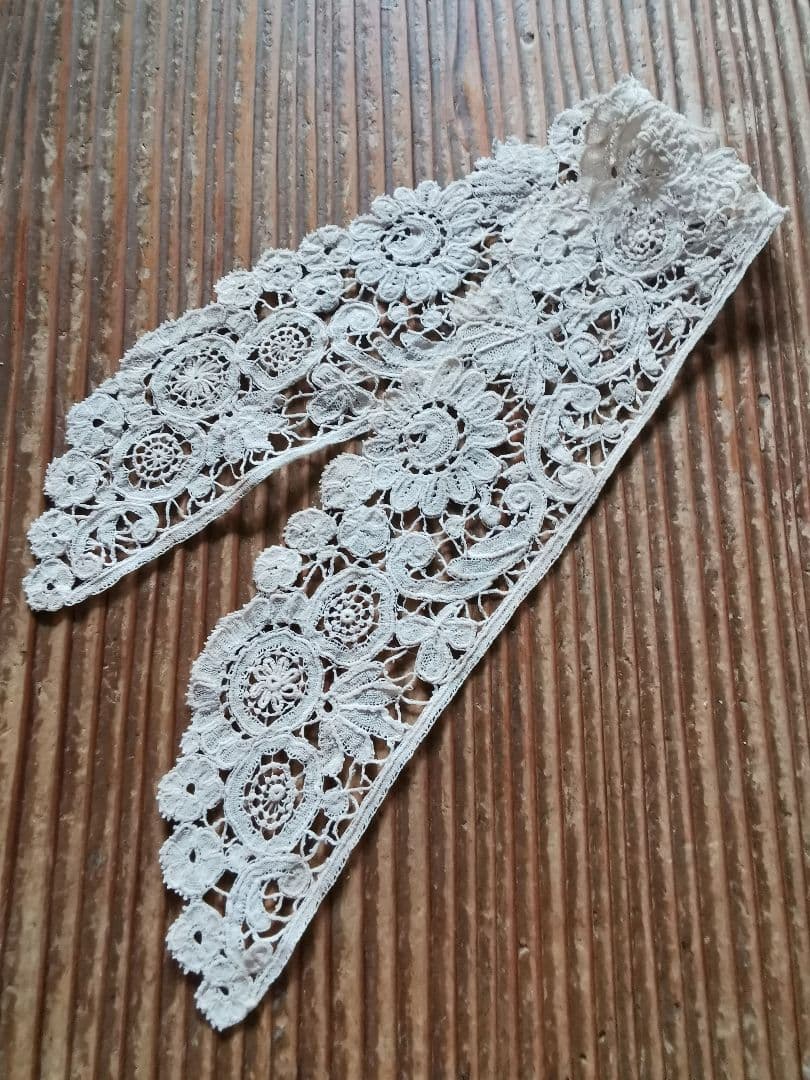 アンティーク ポワンドローズ ロゼッタ ボビン＆ニードルワークレース 付け襟