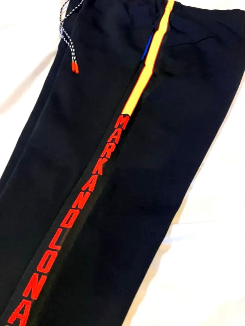 ⭐️マークアンドロナ セットアップ ブラック 黒 パーカー パンツ スカル