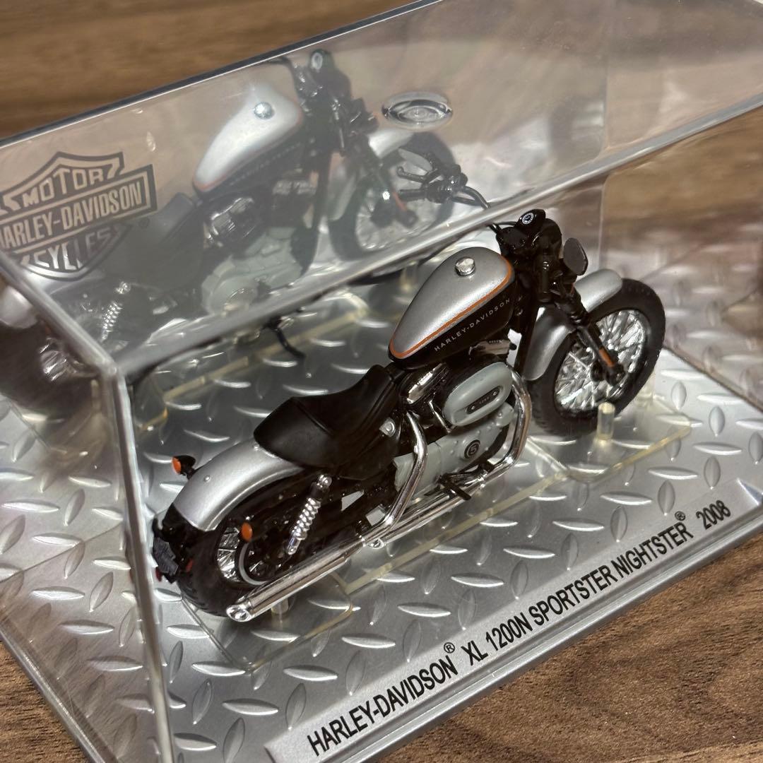 ⭐️デアゴスティーニ　ハーレーダビッドソン 1/24 12台 専用ショーケース付き