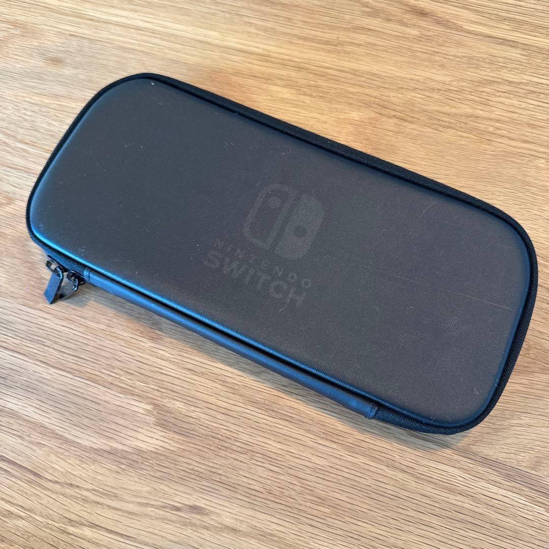 Switch本体+追加ジョイコン2本+ジョイコン充電グリップ+純正ケースセット