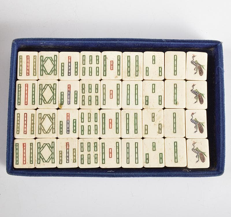 中国　竹嵌　骨牌　背竹牌　麻雀牌　皮製ケース付　D　8705