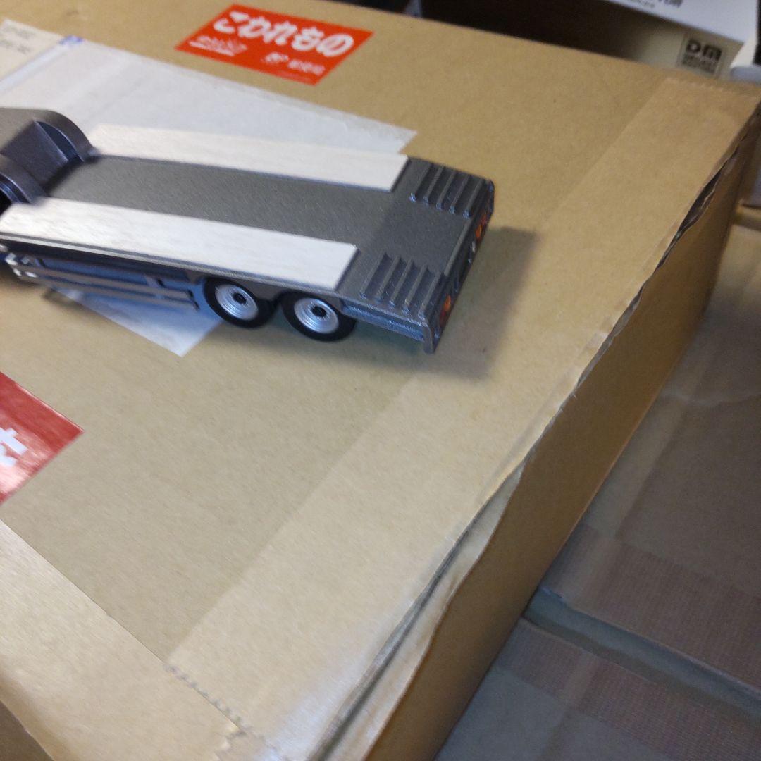 ケンクラフト　日野プロフィア8輪トレーラーセット　　1/50