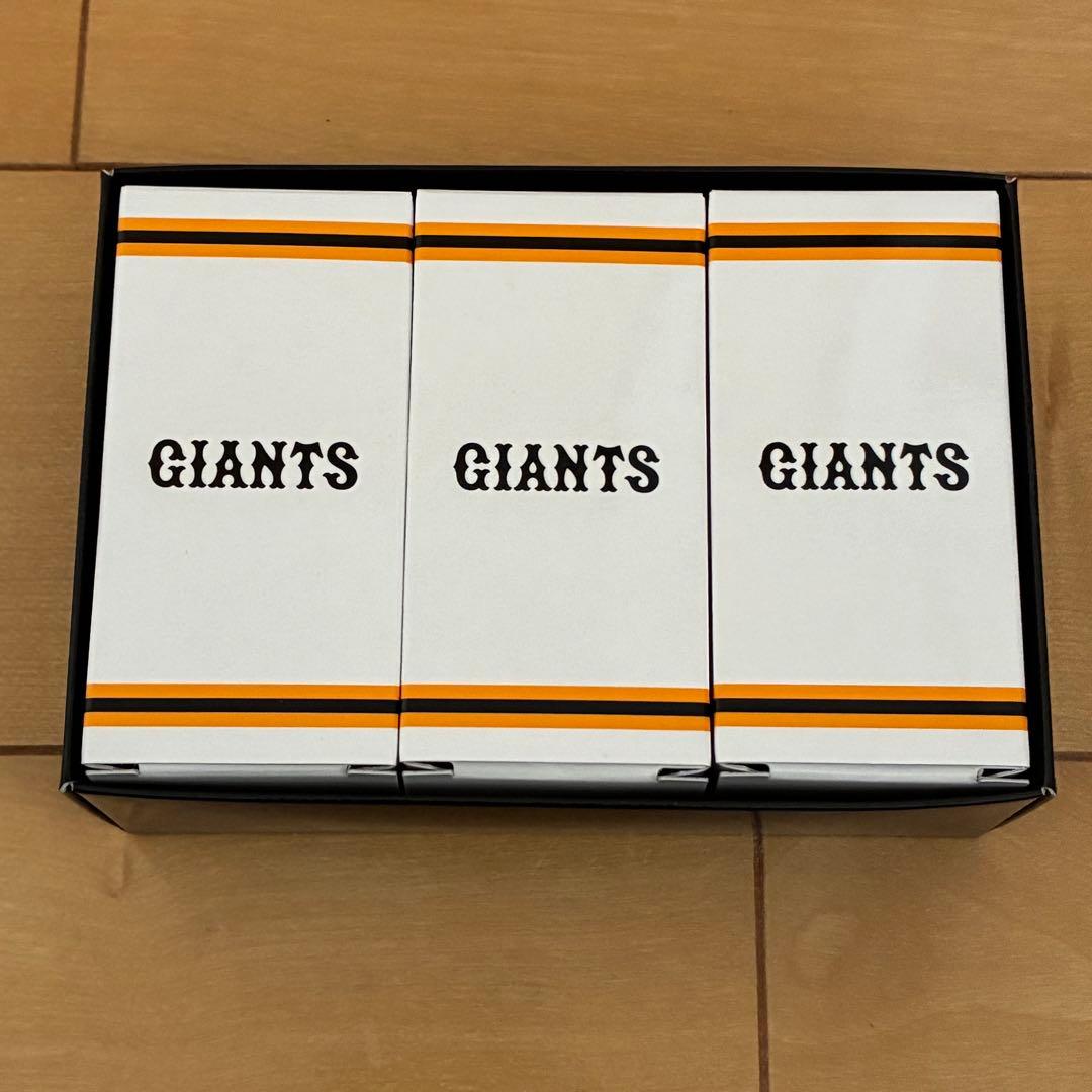 ジャイアンツ リュック(2026ファンクラブ) & ブランケット& ゴルフボール