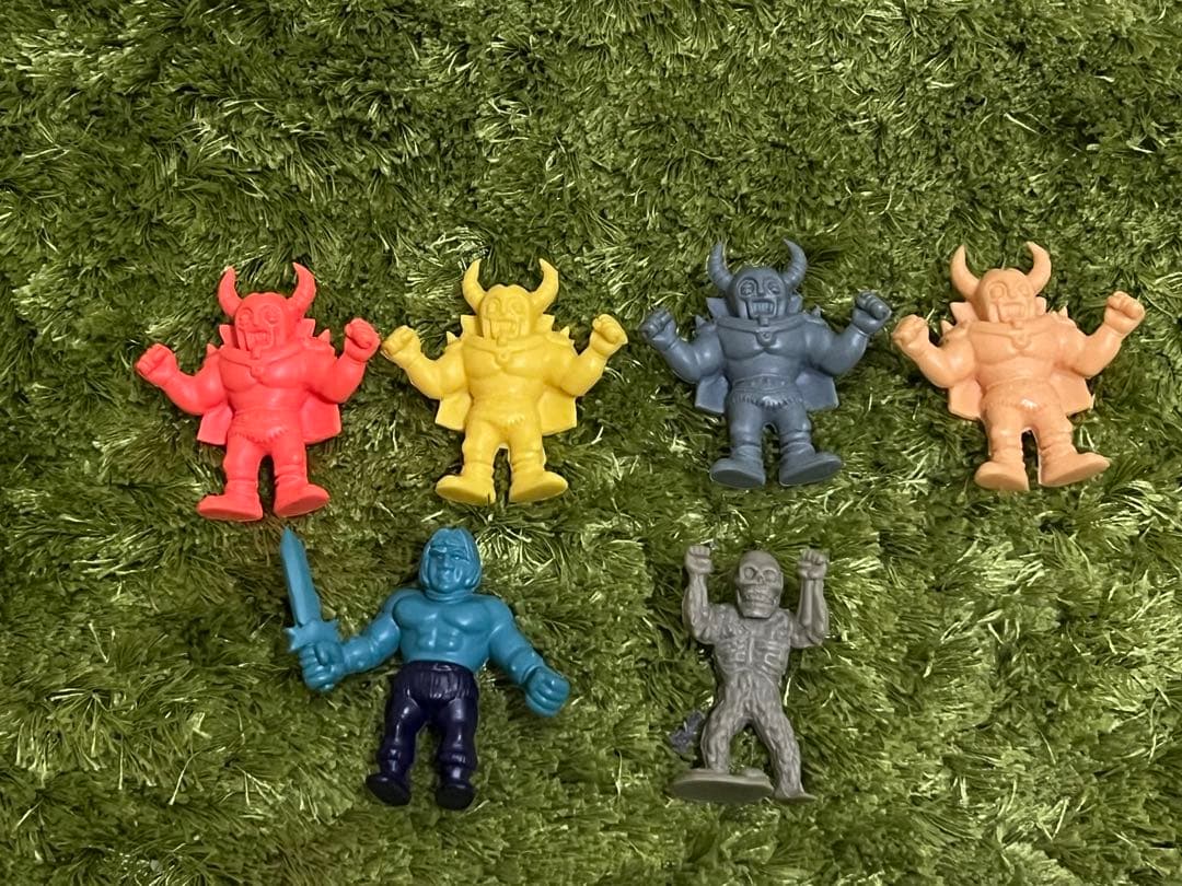 MOTULOS モツロス モツロス城 NERD ONE 消しゴム 塩ビ ソフビ