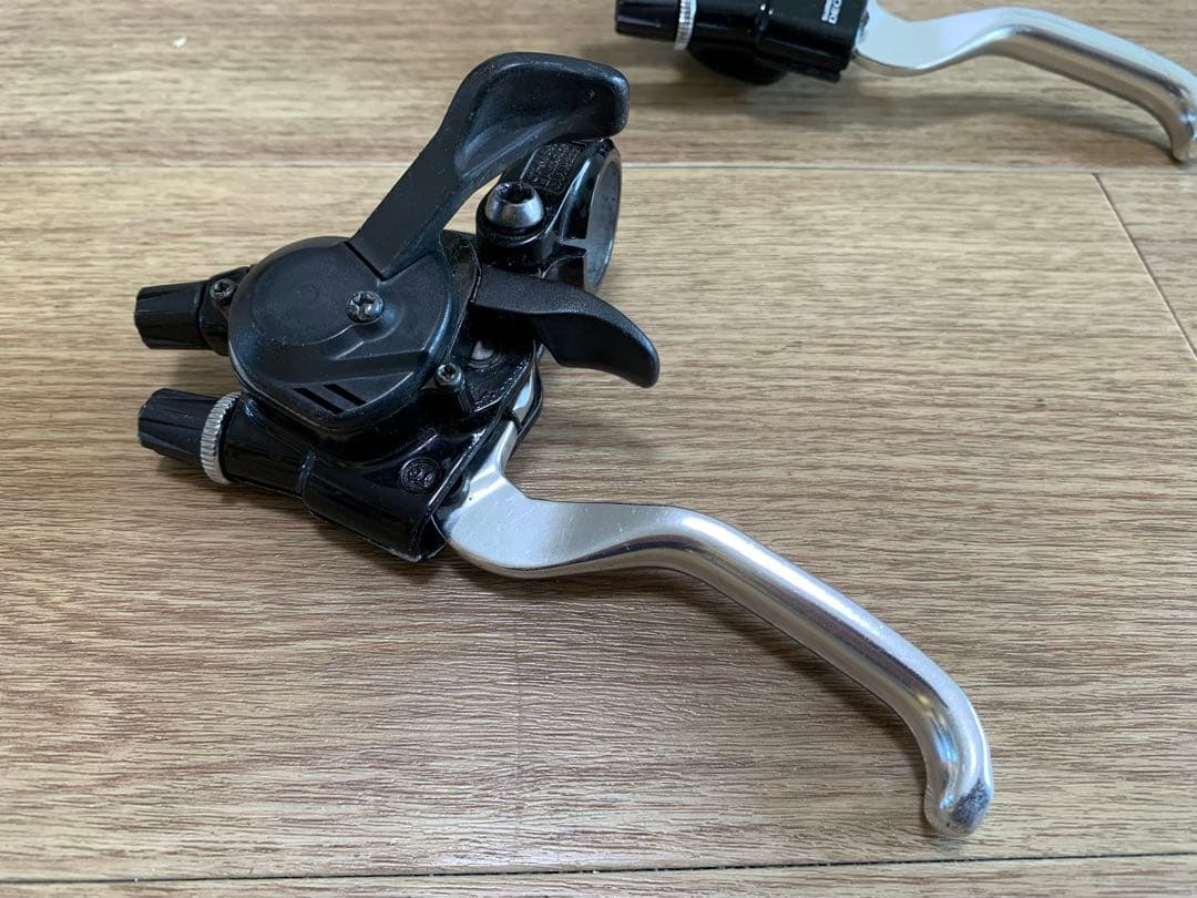 シマノ　デオーレLX ラピッドファイヤー8段　前後セット　中古