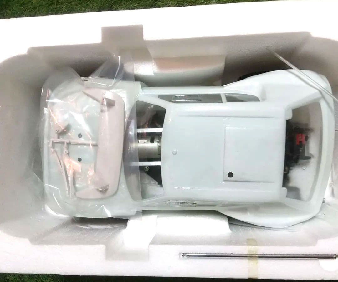 未使用■ヒロボー製品■FTスケールラリー4駆プジョー205ターボ16グループB