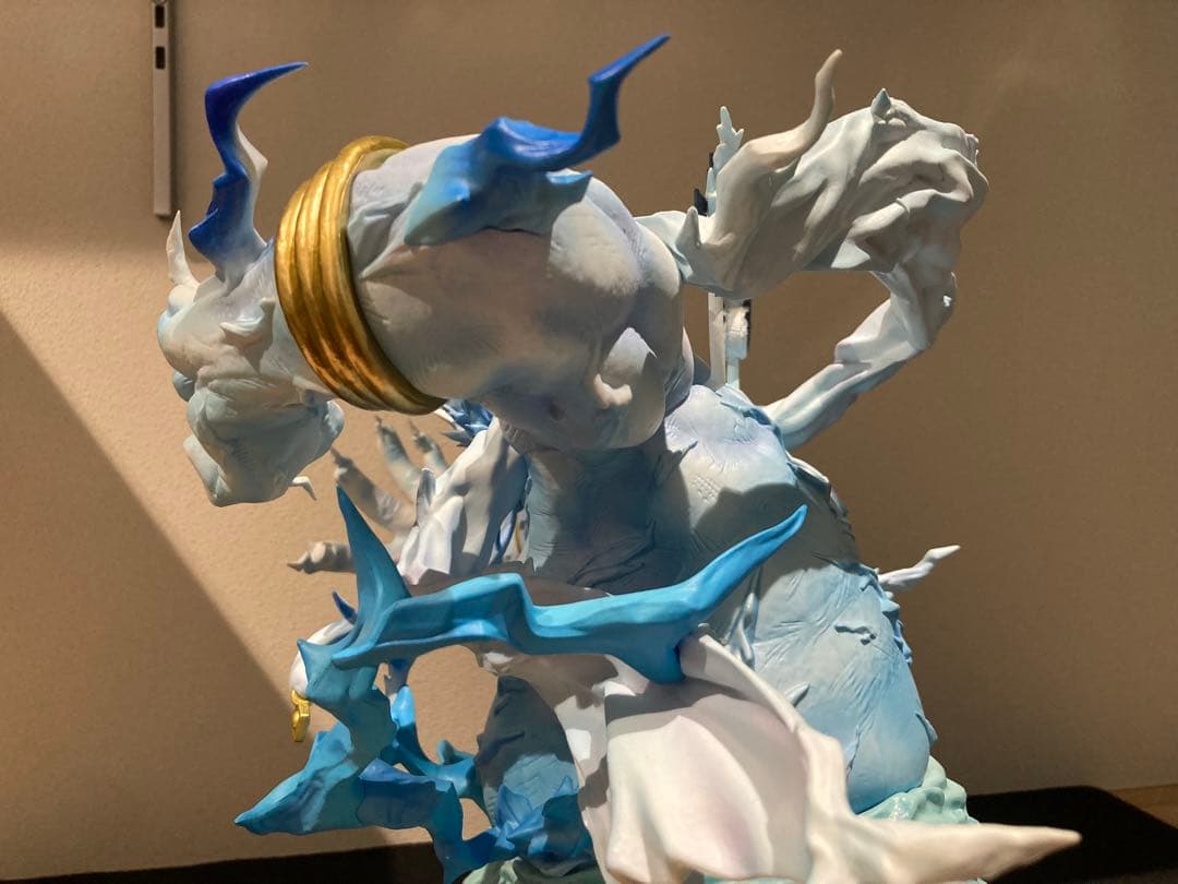 ト*モ様 【極美品】一番くじ ラストワン賞 2億V雷神 フィギュア エネル