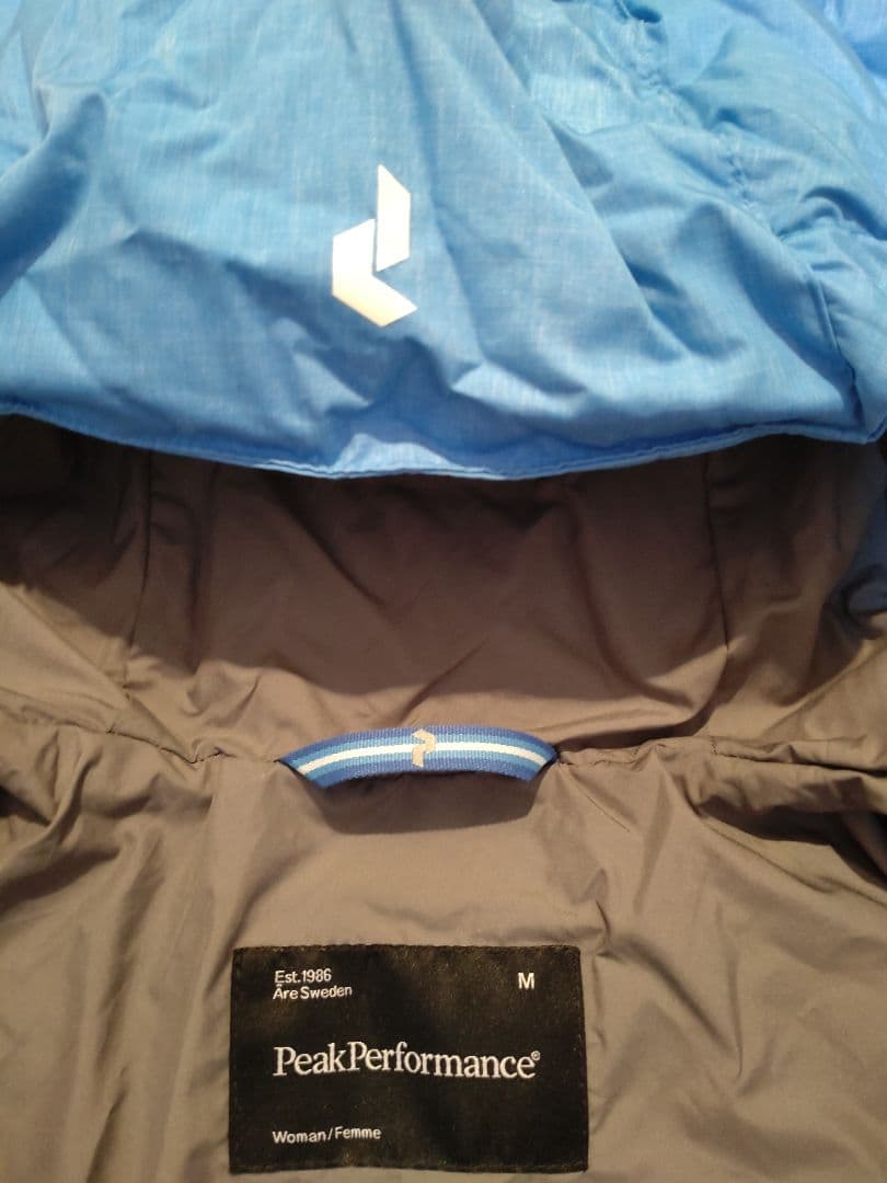 【値下げ中】ピークパフォーマンス　スキージャケット