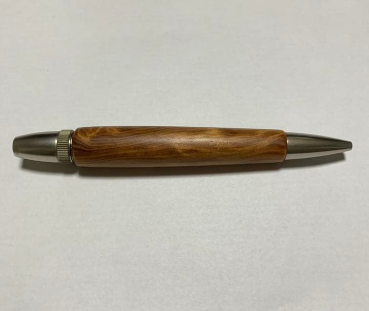 木軸ボールペン　パトリオット なめら松　金蘭杢　国産