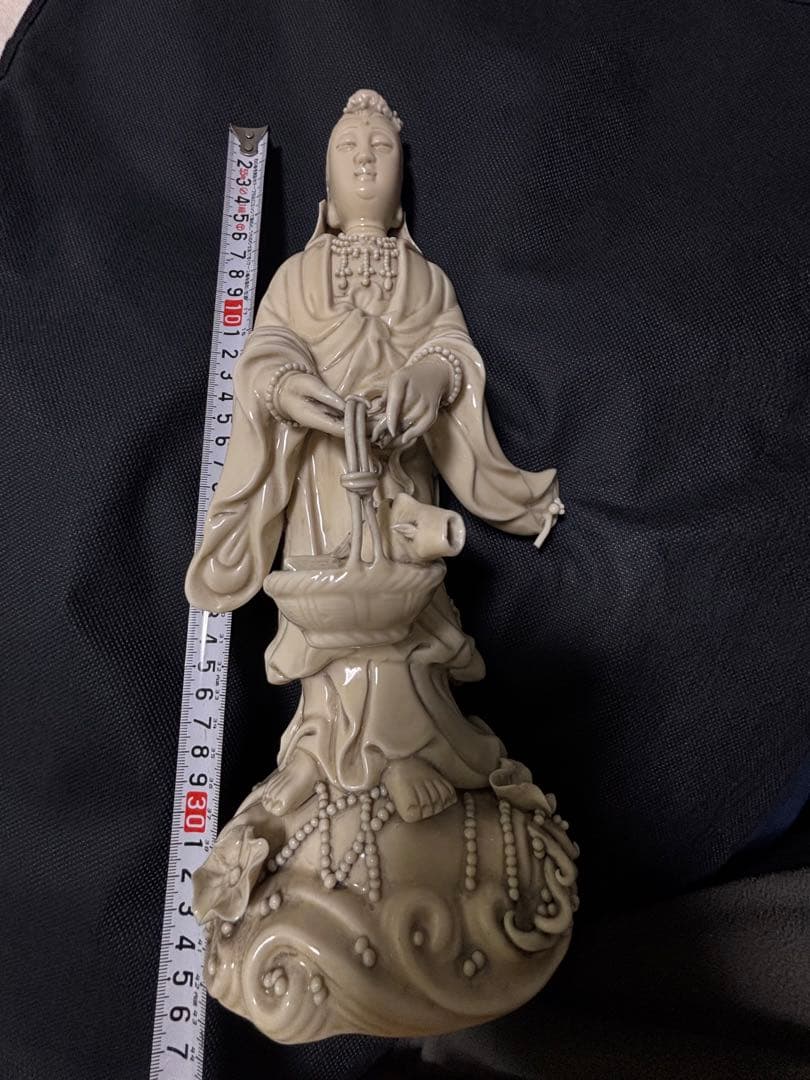 中国古美術　明の時代　徳化窯　白磁観音菩薩像 何朝宗　34cm