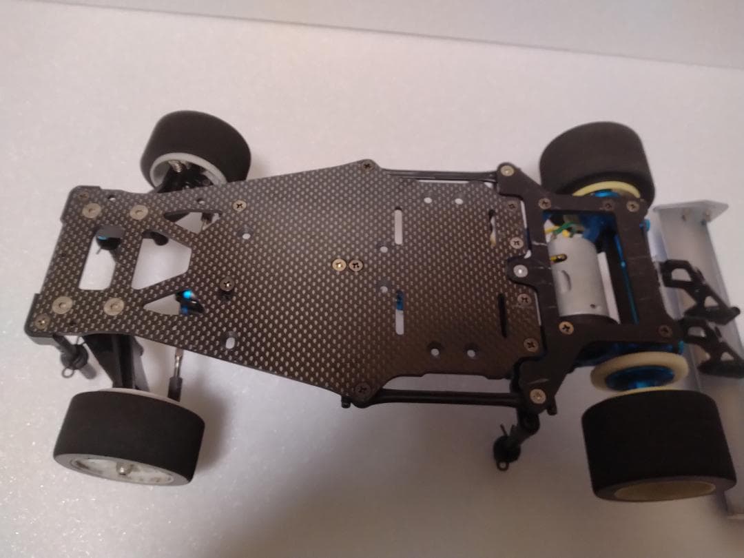 【価格見直し】タミヤ　RM-01　マツダ787B　スペアボディ・パーツ付き