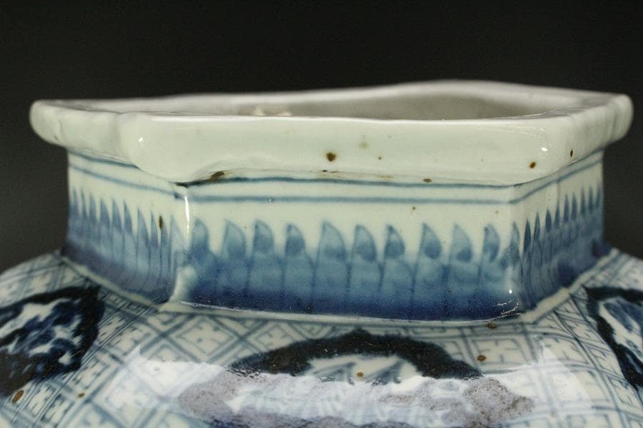 中国美術 青花 古染付 楼閣山水紋 六方 瓶 高25.5cm(RC991)