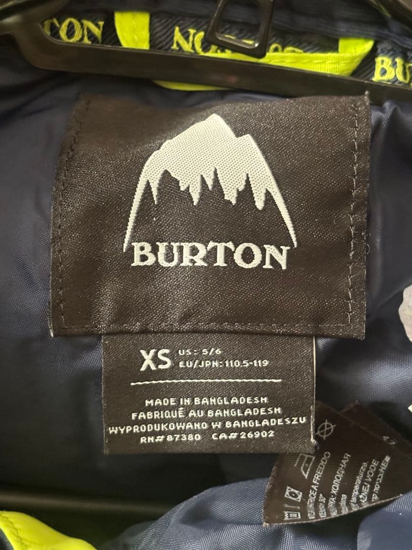 ⭐︎Ｑさん専用⭐︎BURTON 子ども用スノーボードウェア XS（110-119）