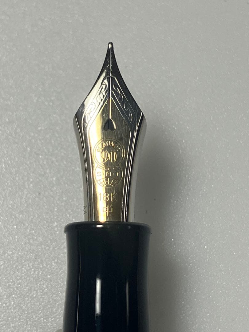 PLATINUM　プラチナ　90周年　25G　カーボン　M-nib