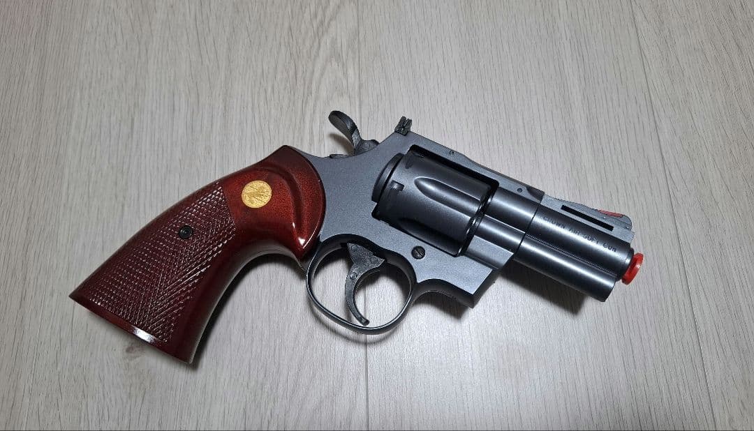 極美品　ASGK承認　クラウンモデル　エアリボルバー　10才以上用　おもちゃ