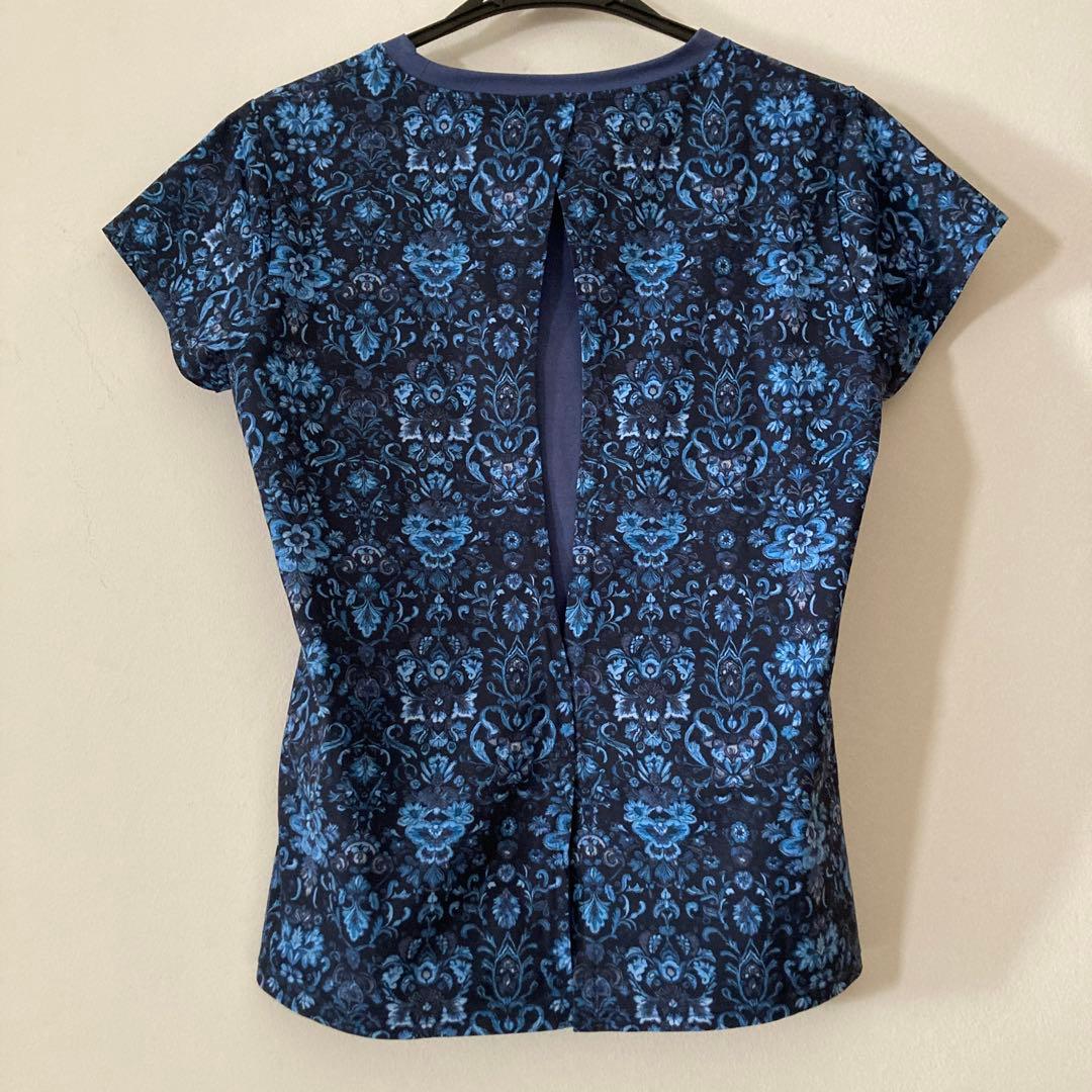 【新品】Admiral ブルーフラワーパターン TシャツL