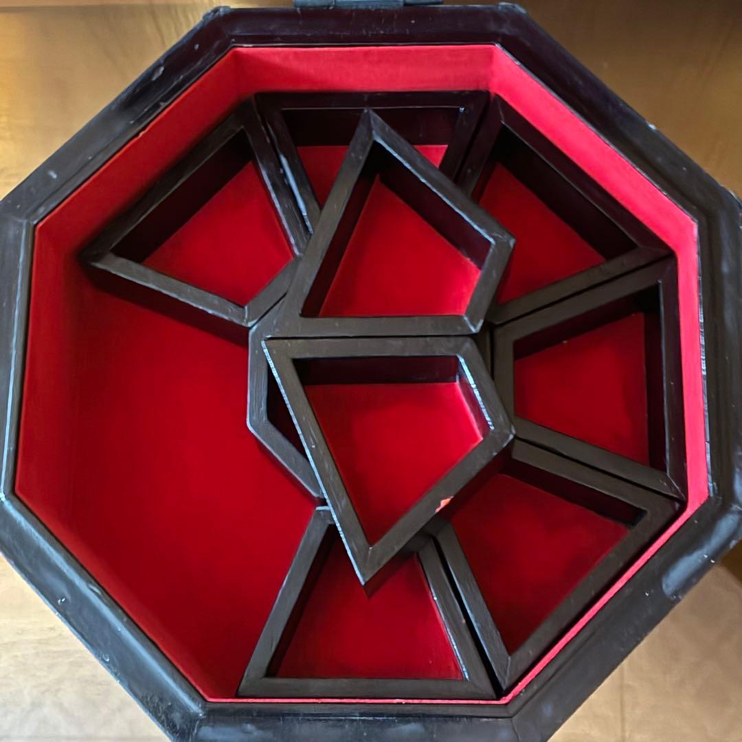 ヴィンテージ 中国　宝石箱　ジュエリーボックス　八角形　レア　赤