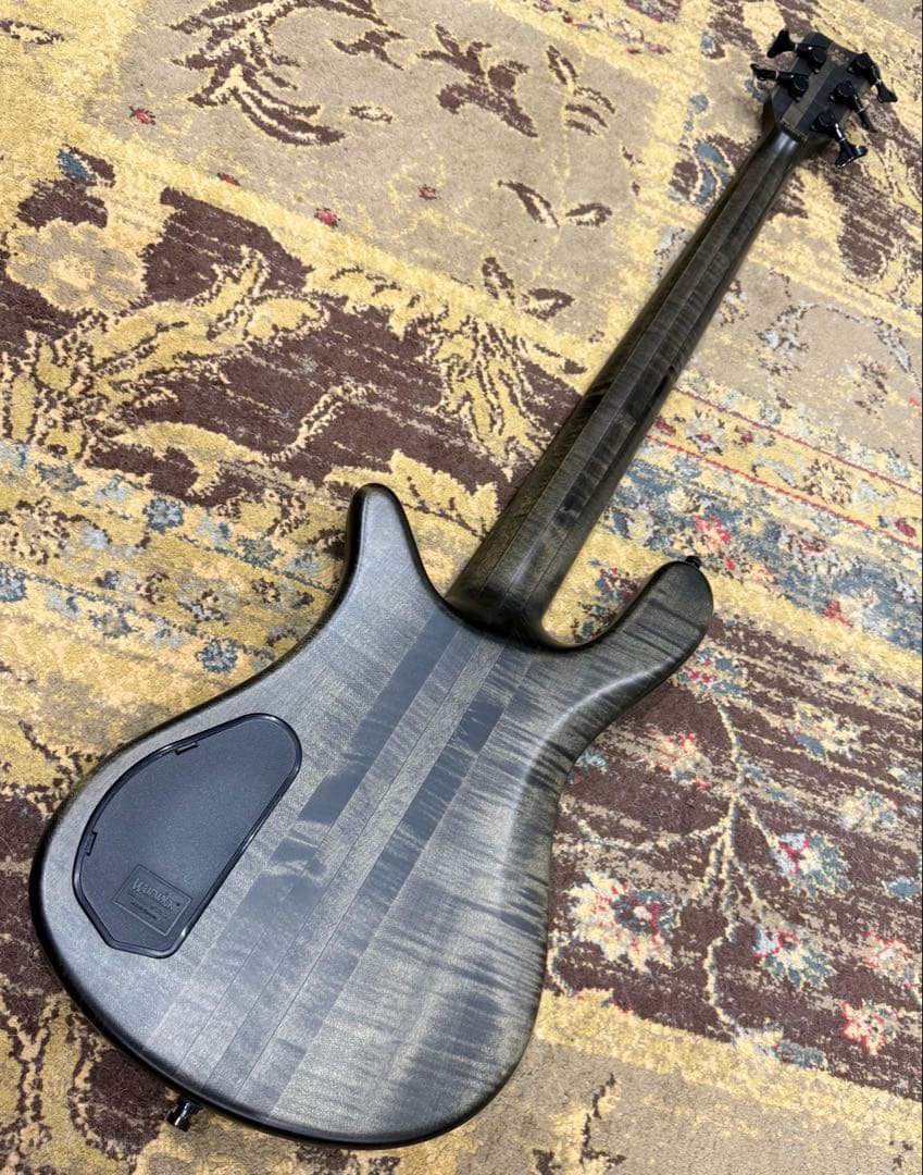 ベース Warwick Custom Shop Robert Trujillo Sig