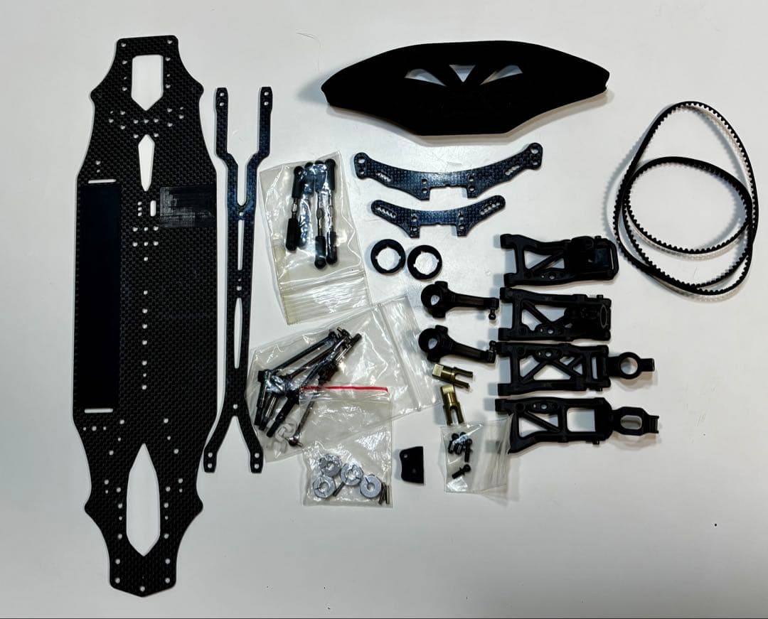 ヨコモ　BD7 ミニコンバージョン　ランチアマルティーニボディ