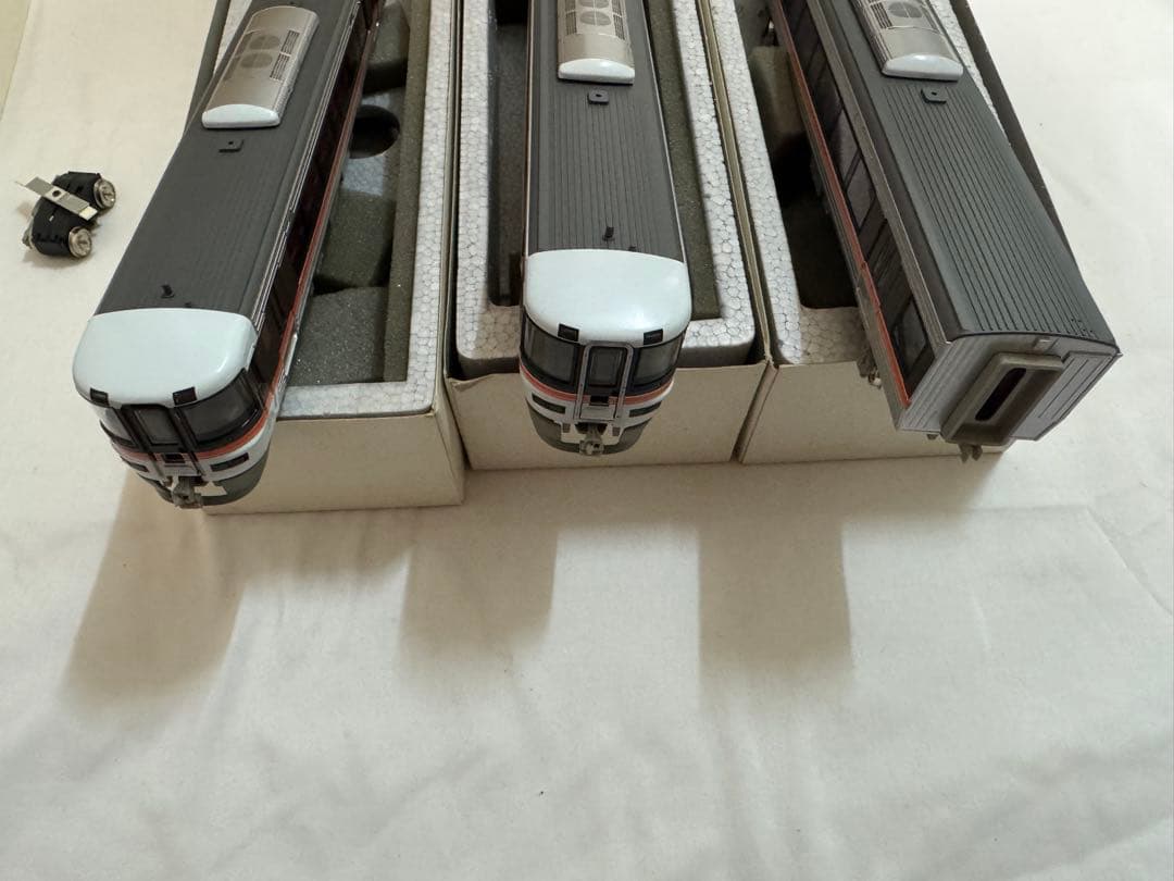 瓜*橋様 ジャンク　MODEMO 373系 HOゲージ 372 JR東海　特急電