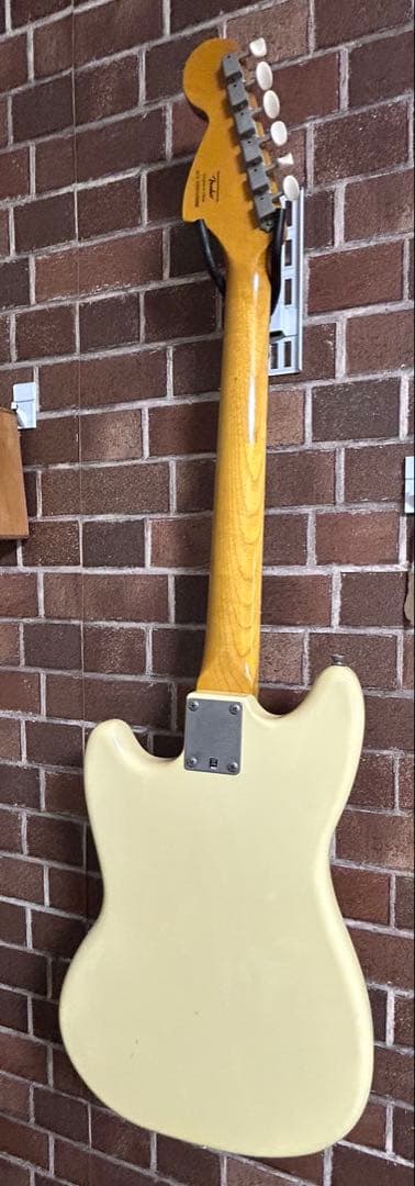 hibiki様　　　スクワイヤーFSR Vibe Mustangスキャロップ加工