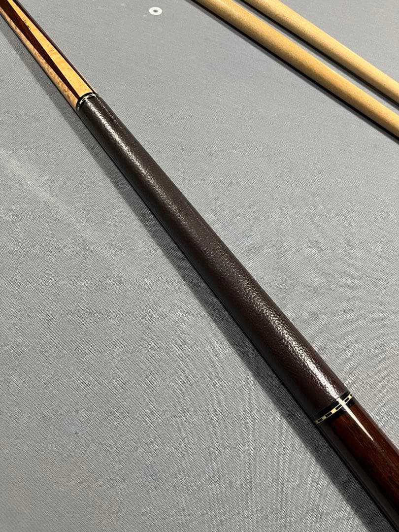 ビリヤードキュー中古美品　JOSEY CUSTOM CUE シャフト2本セット