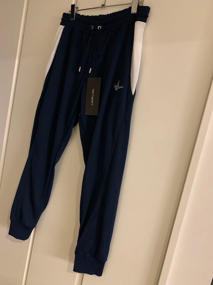 【定価49,500円・新品未使用】1PIU1UGUALE3★ボトムス Lサイズ