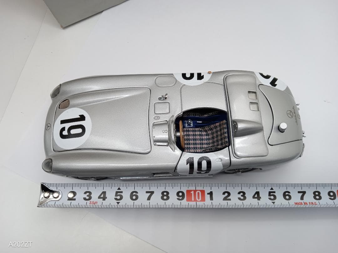 MINICHAMPS (1/24) メルセデスベンツ 300SLR #19