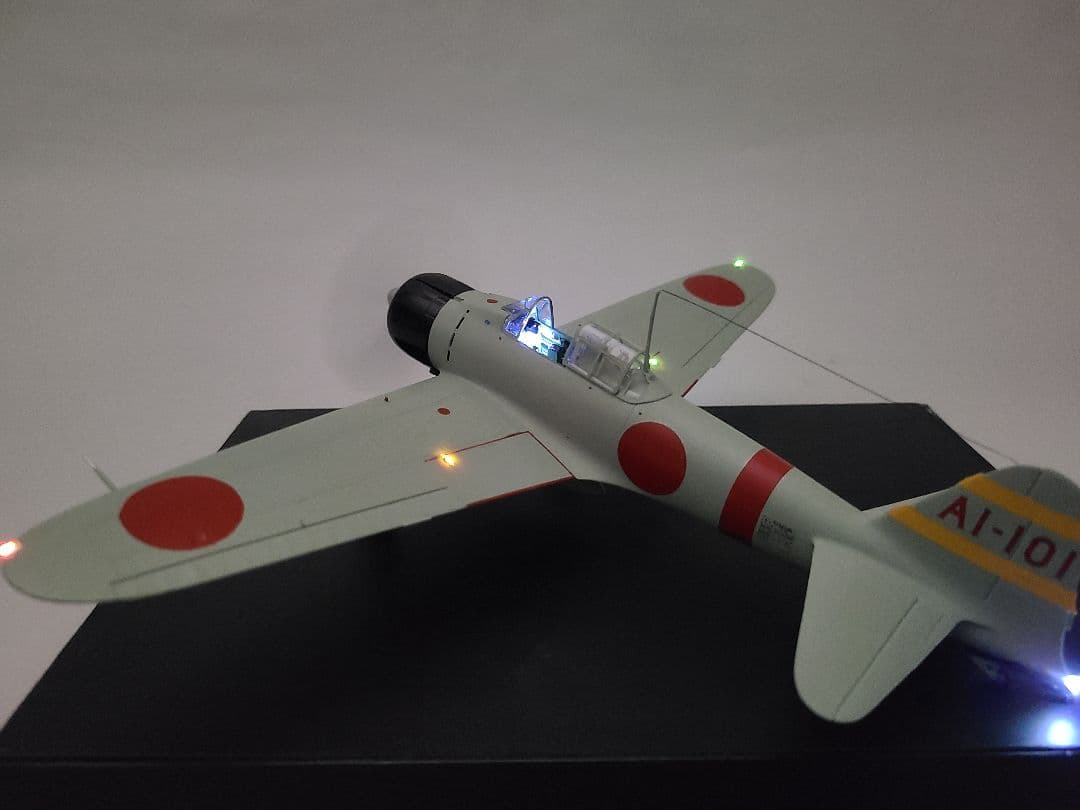 日本海軍 零式艦上戦闘機21型 空母赤城搭載機 リアルモーターライズ完成品