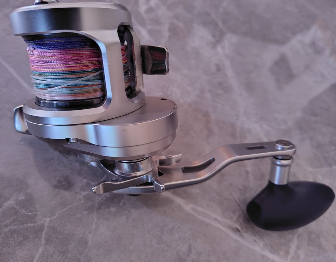 シマノ17オシアジガー1500HG 右巻き