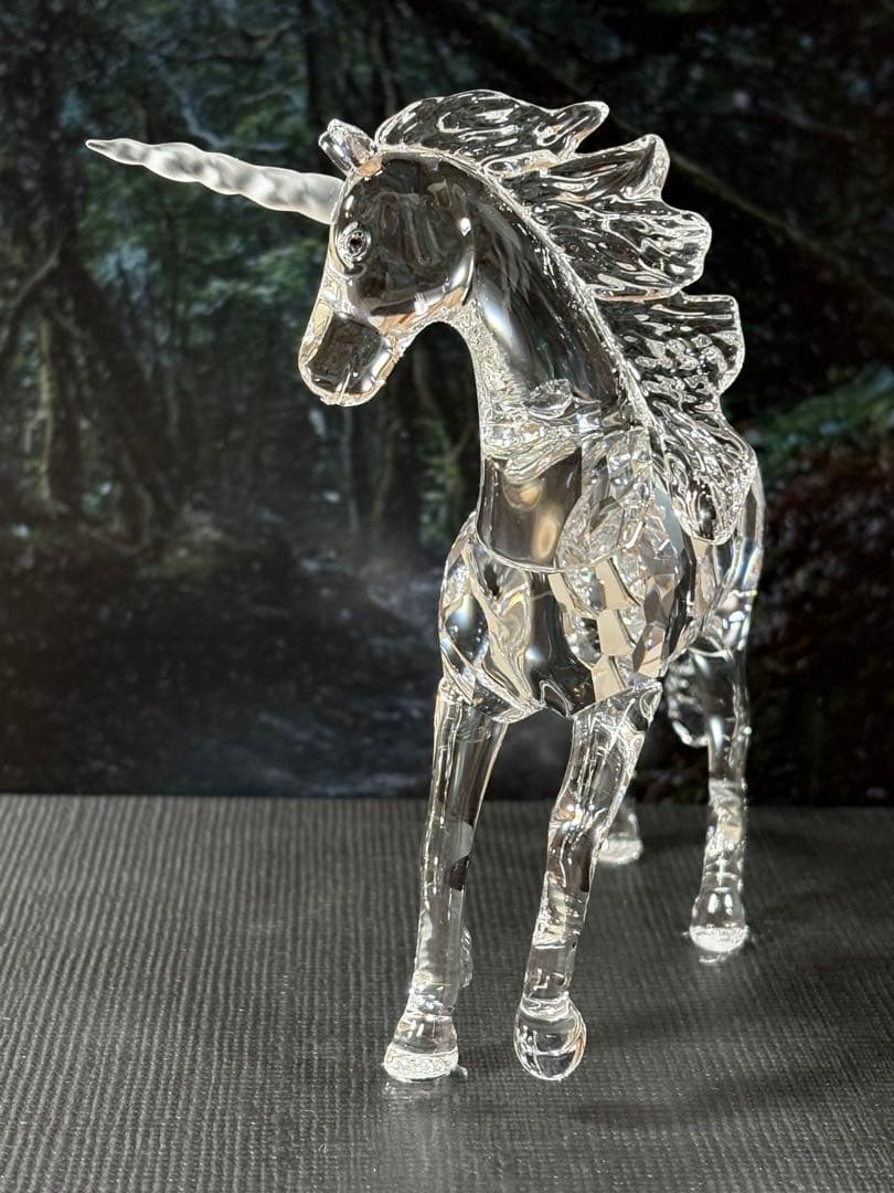 スワロフスキー【僕　凛々しいでしょ？】ユニコーン