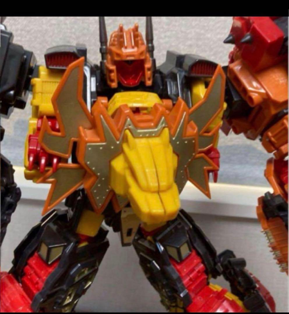 非正規 トランスフォーマー プレダキング風　巨大サイズ