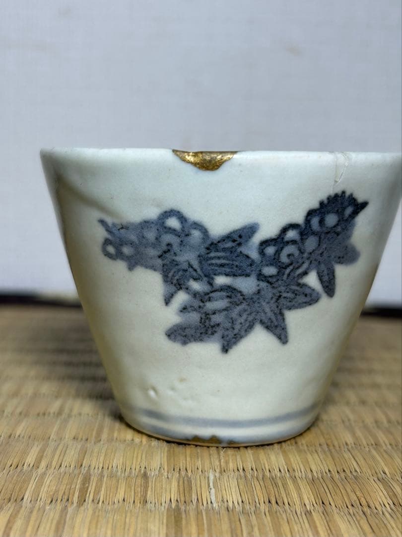 初期伊万里そば猪口　こんにゃく印判