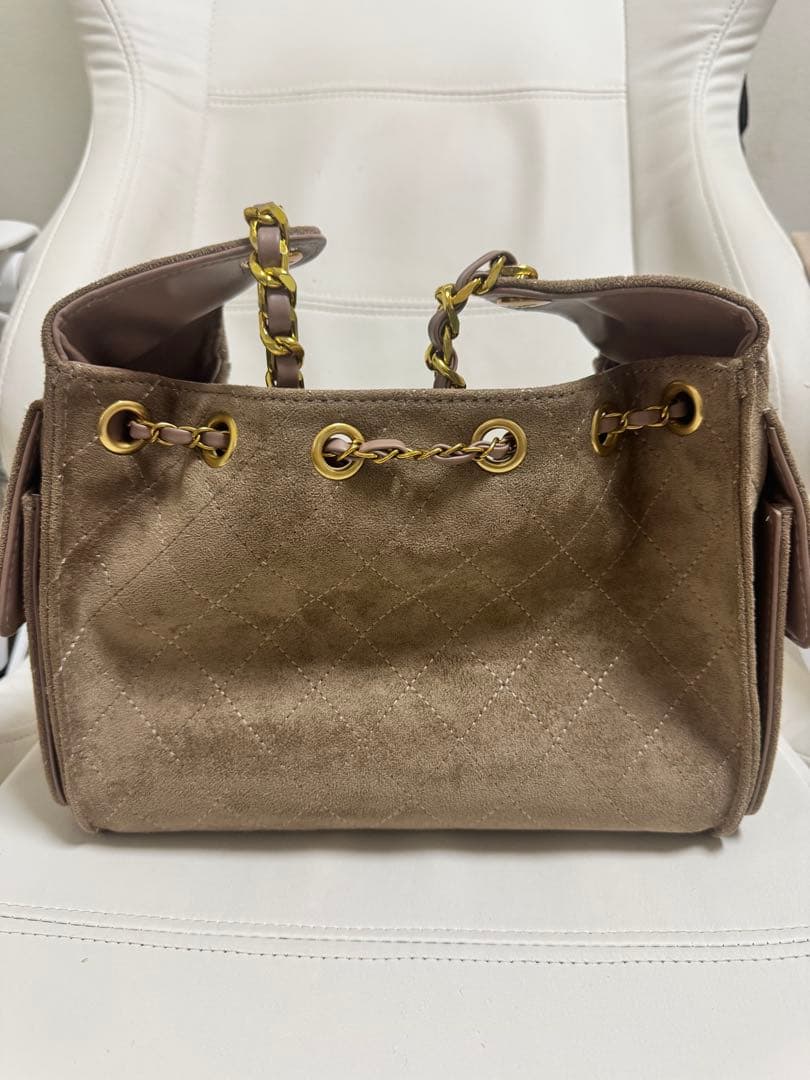 Chanel ベージュ スエード バッグ