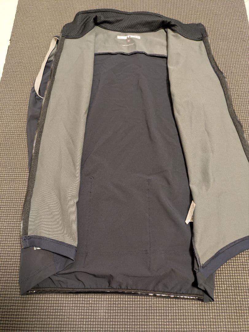 castelli　PERFETTO RoS 2 VESTサイズM