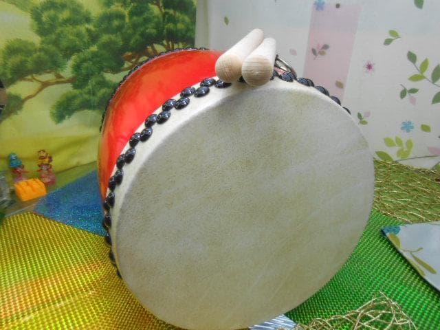 新品未使用(送料無料)26.800円　Rエイサー大太鼓30cm　撥２本付き