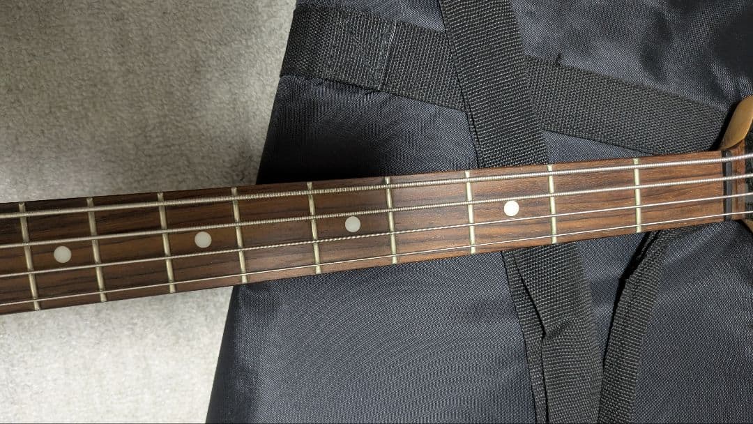 ベース Sterling by Music Man sb14