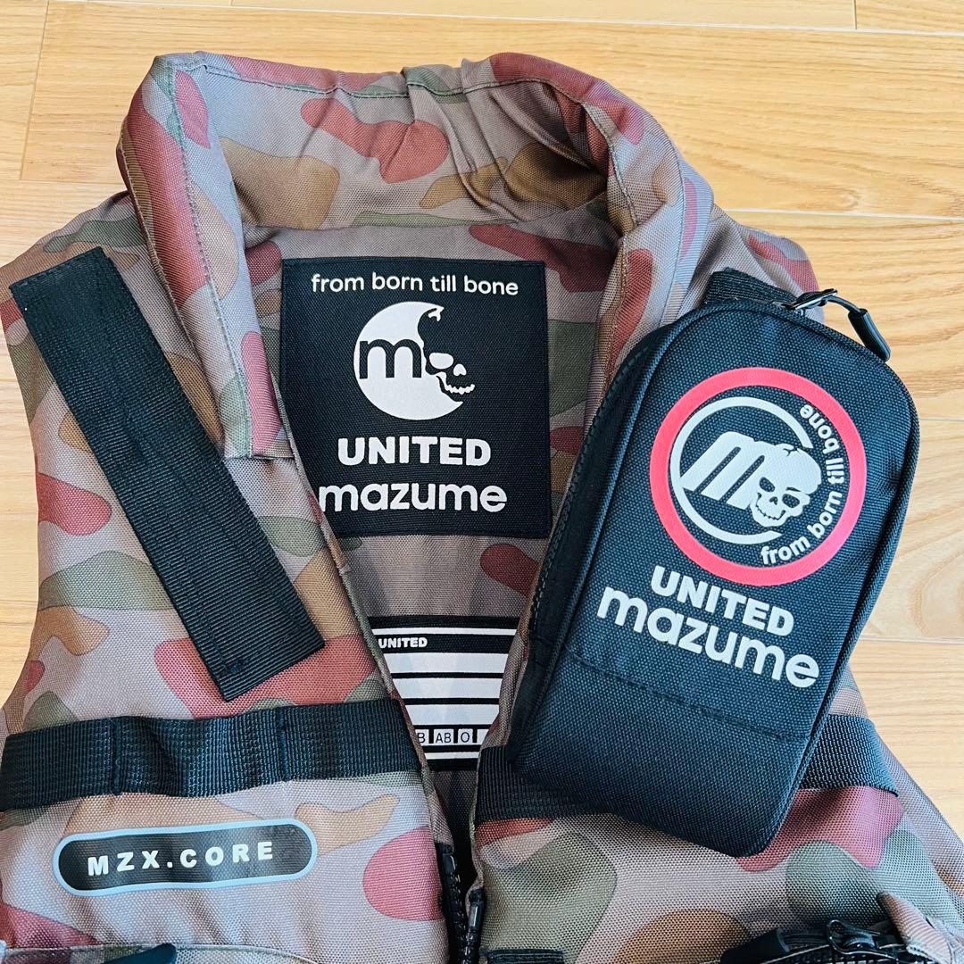 mazume フィッシングベスト　ライフジャケットマヅメ　ベスト　迷彩　美品
