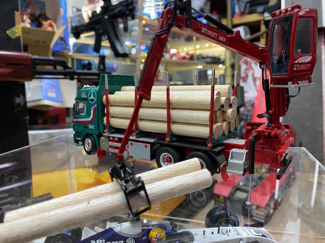 1/50 Conrad DOLL 原木車 材木運搬 メルセデスベンツ アクトロス