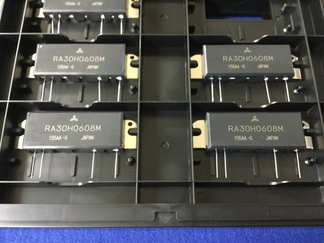 RA30H0608M 三菱 68-88MHz 30W RF FET 1個