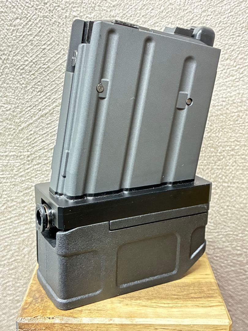 R7-41 東京マルイ GBB M4 マガジンアダプター 外部ソース仕様