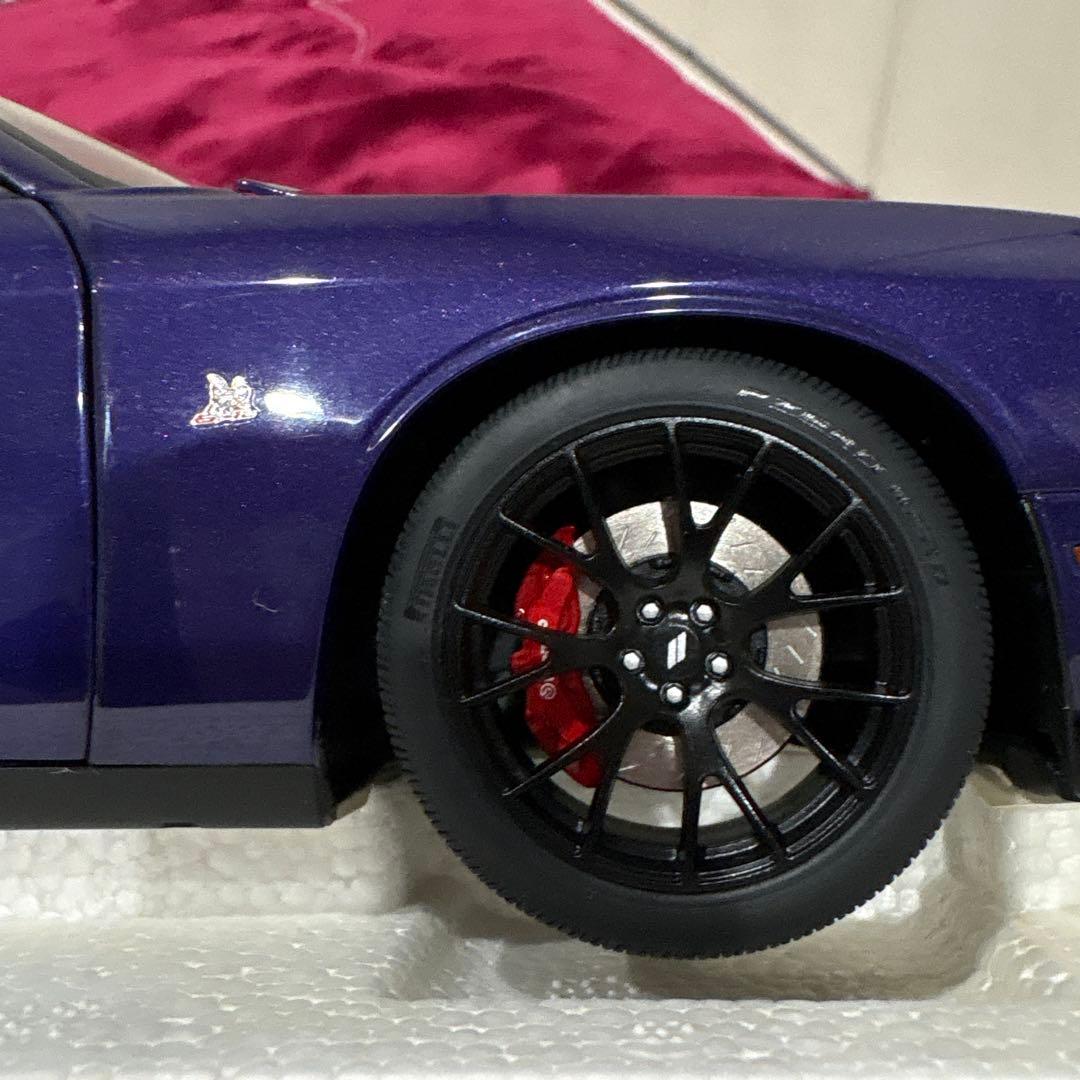 激レア1/18 ダッジ チャレンジャー HEMI スキャットパック シェイカー