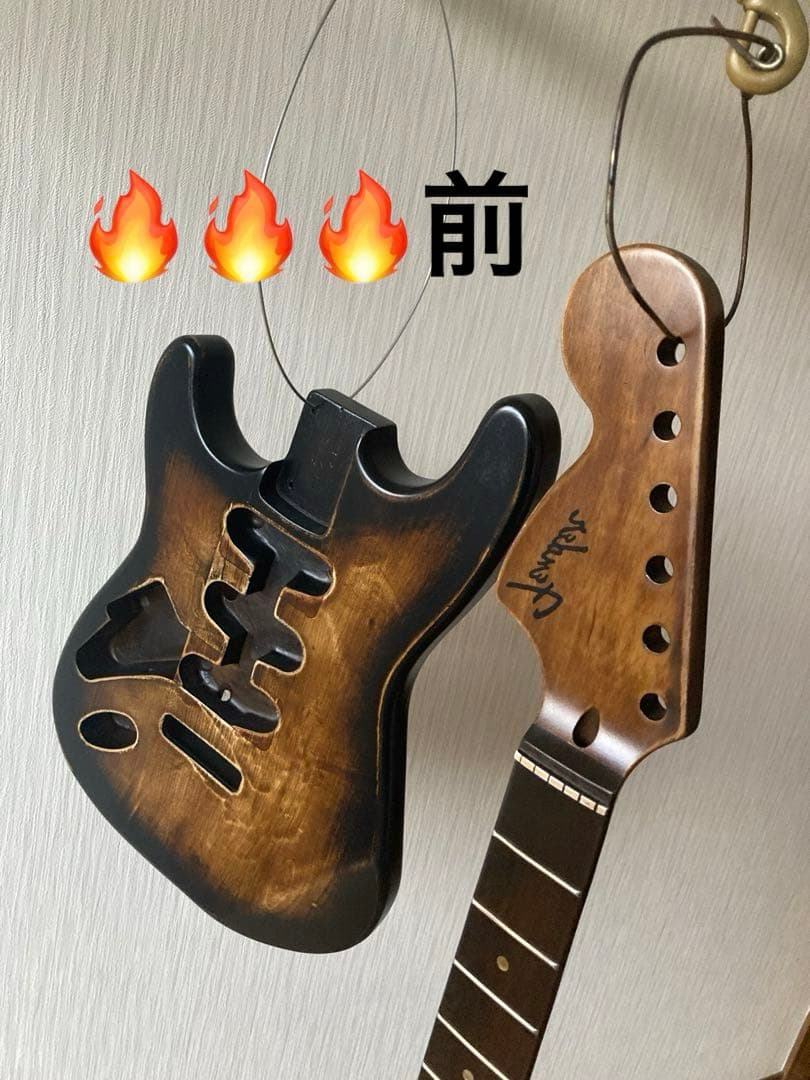 ギター jimi hendrix stratocaster righty relic