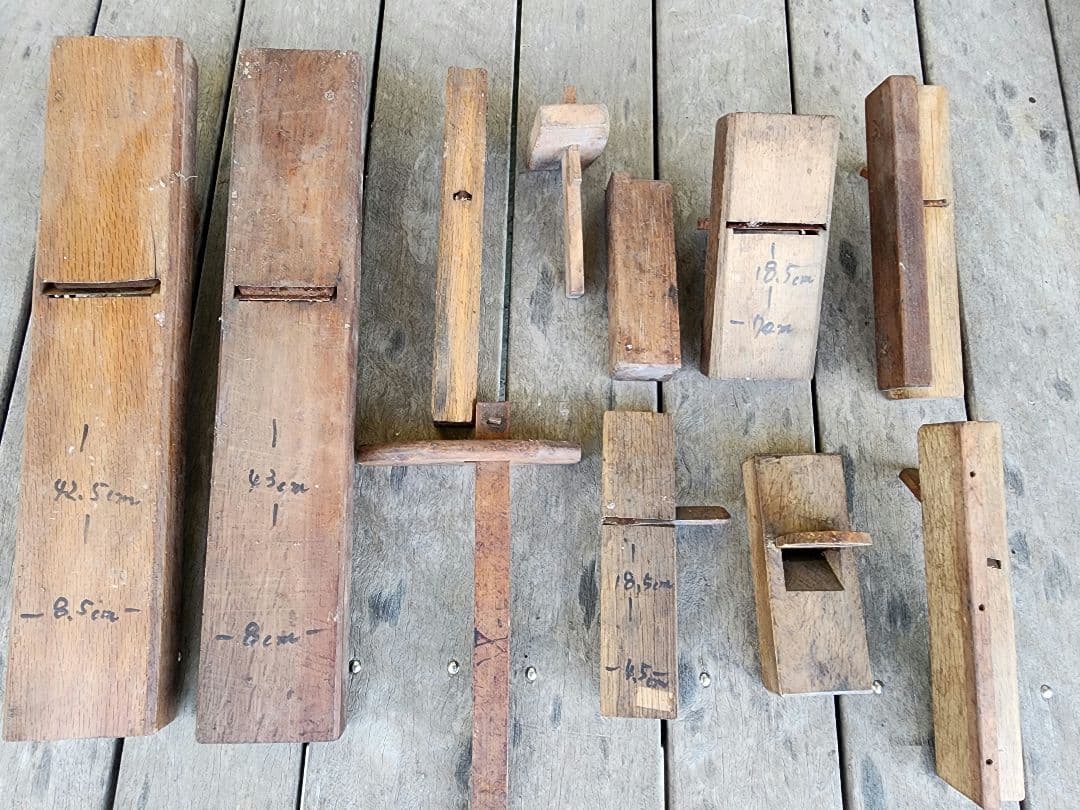 大工道具鉋22個セットです。