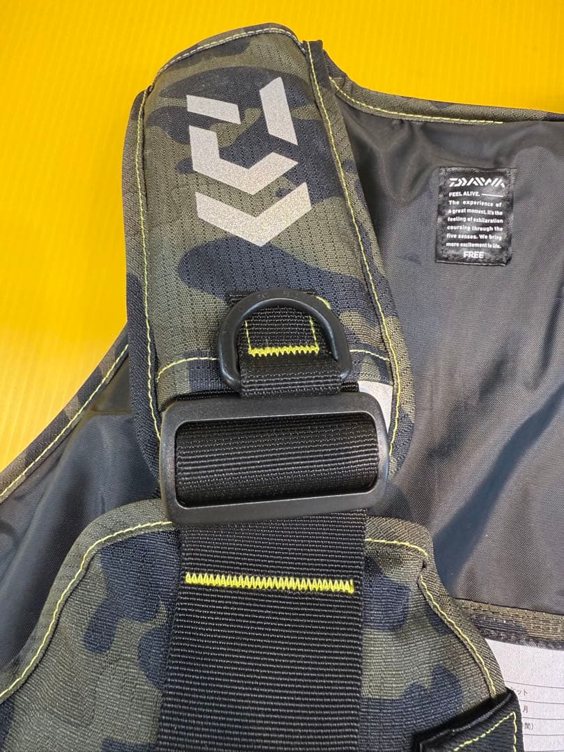 Daiwa カモフラージュ フィッシングベスト美品
