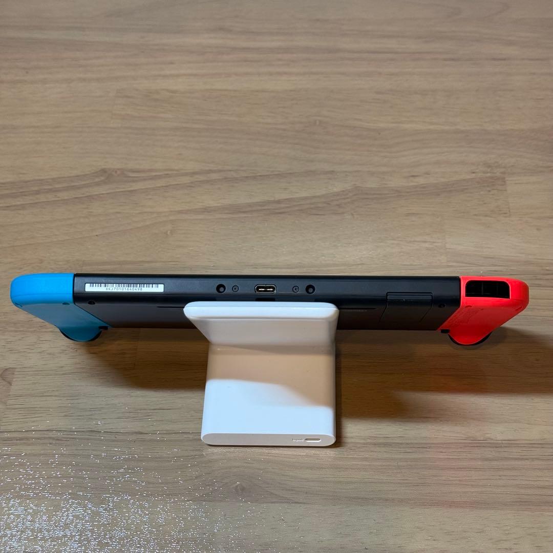 6-269 Switch 本体 新型 箱付き