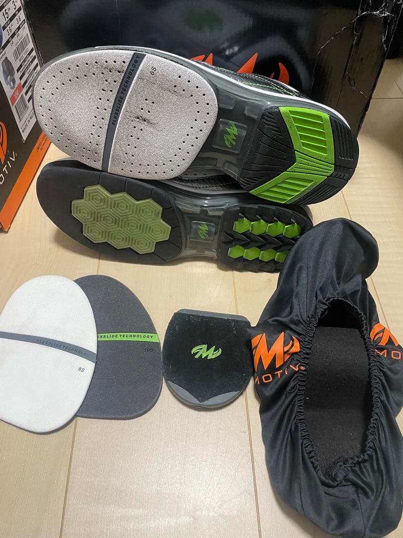 モーティブ ボウリングシューズ 25.5cm 右利き用 MOTIV