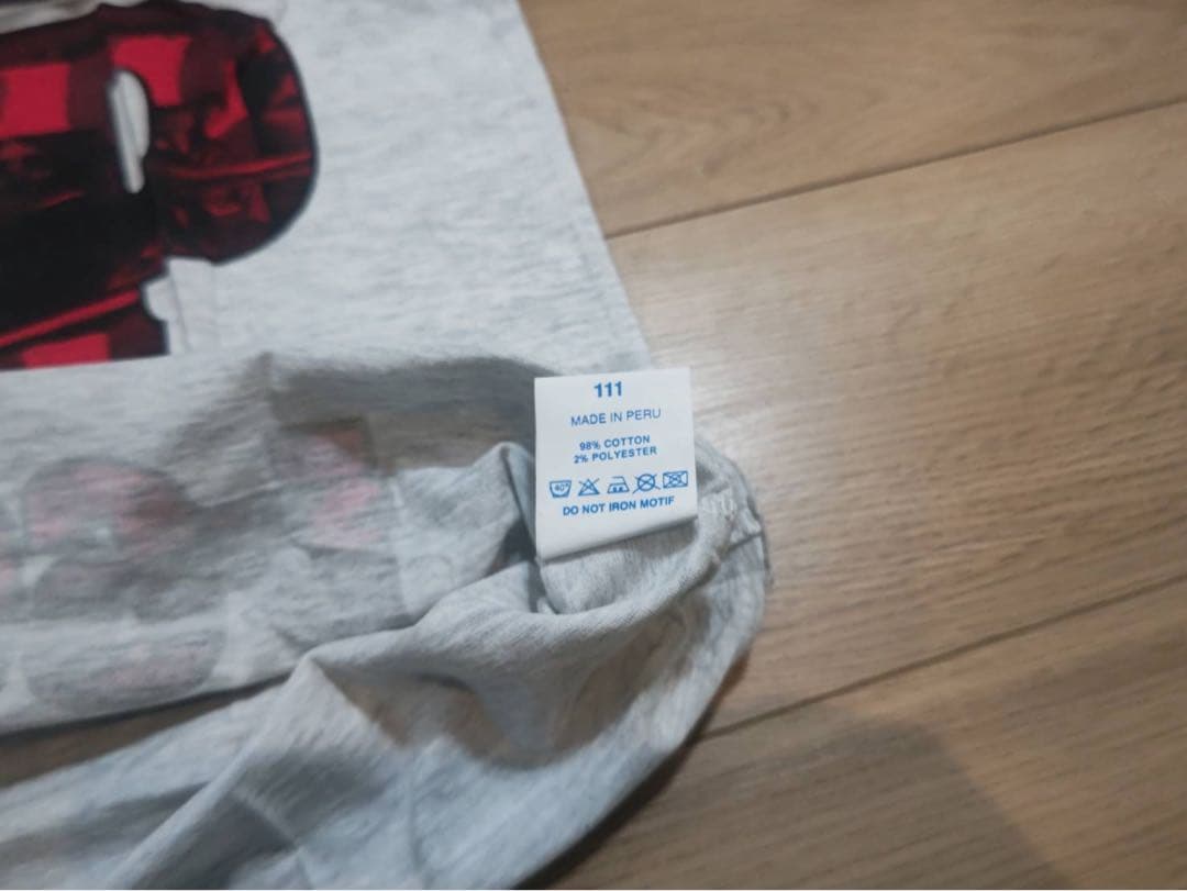 激レア！リバプールFC「ザ・コップ」アンフィールド・スタジアムの記念Tシャツ